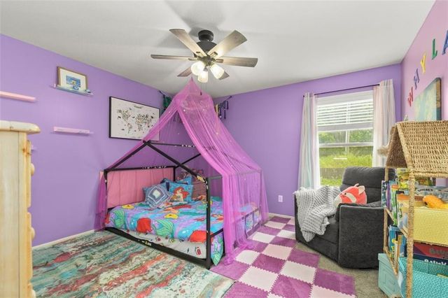 839 Creekmoor Pond Lane, Raymore, MO 64083