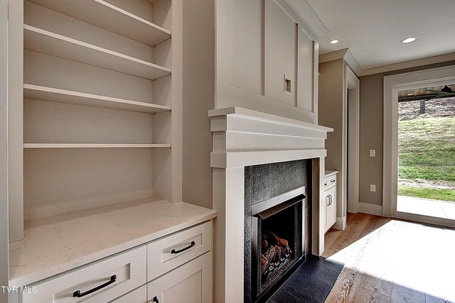 174 Boones Station Road, Johnson City, TN 37615