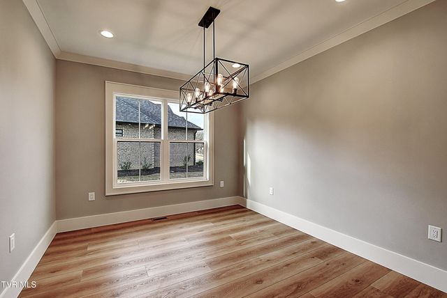 174 Boones Station Road, Johnson City, TN 37615