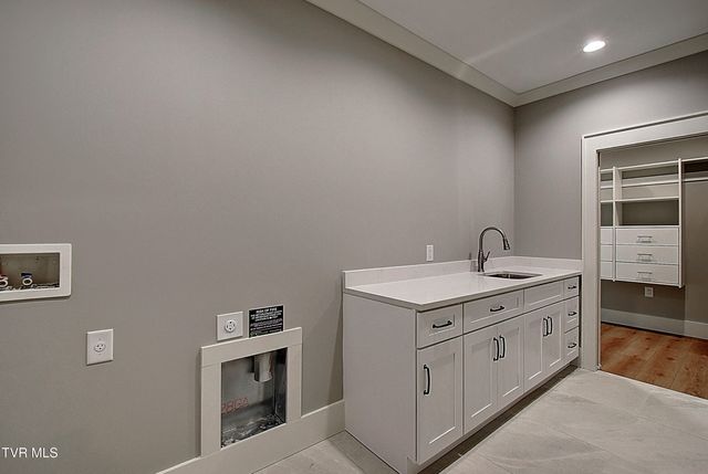 174 Boones Station Road, Johnson City, TN 37615