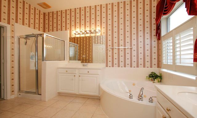 1114 Bringewood Chase Drive, Spring, TX 77379