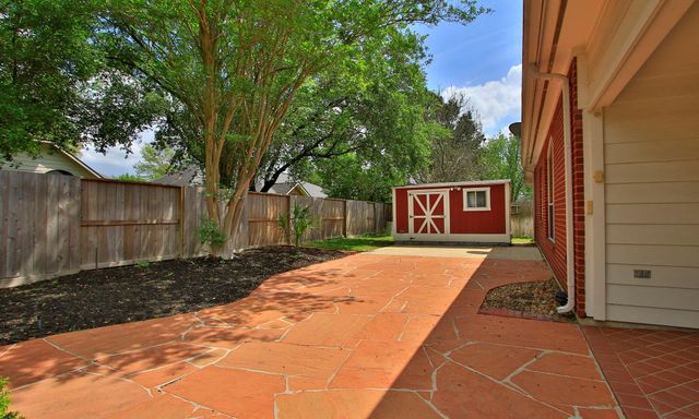 1114 Bringewood Chase Drive, Spring, TX 77379