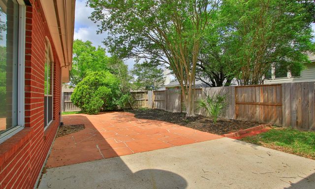 1114 Bringewood Chase Drive, Spring, TX 77379