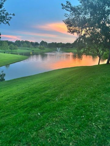 1114 Bringewood Chase Drive, Spring, TX 77379