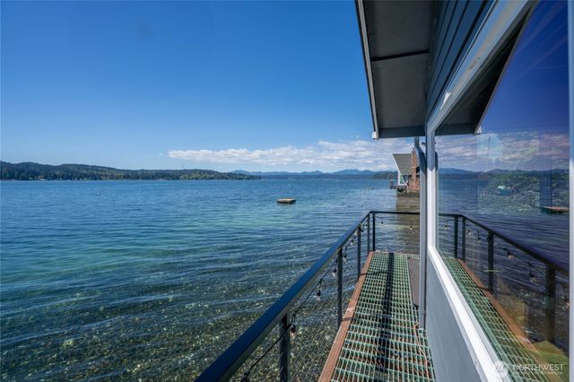 13300 NE North Shore Road, Belfair, WA 98528