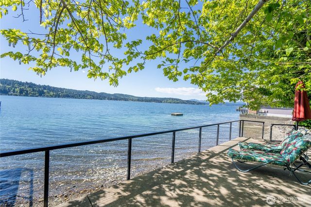 13300 NE North Shore Road, Belfair, WA 98528