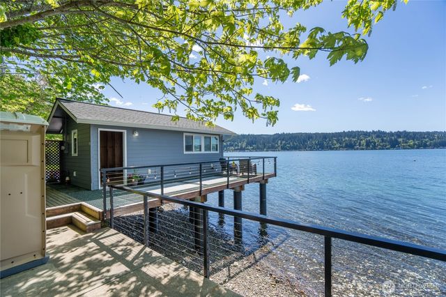 13300 NE North Shore Road, Belfair, WA 98528