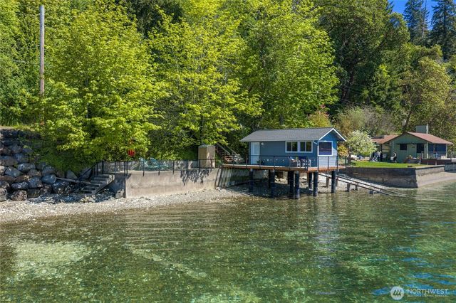 13300 NE North Shore Road, Belfair, WA 98528