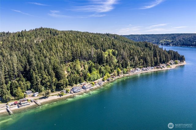 13300 NE North Shore Road, Belfair, WA 98528