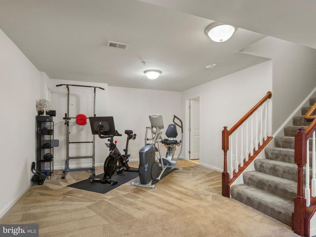 2015 FITTLEWORTH TER, Upper Marlboro, MD 20774