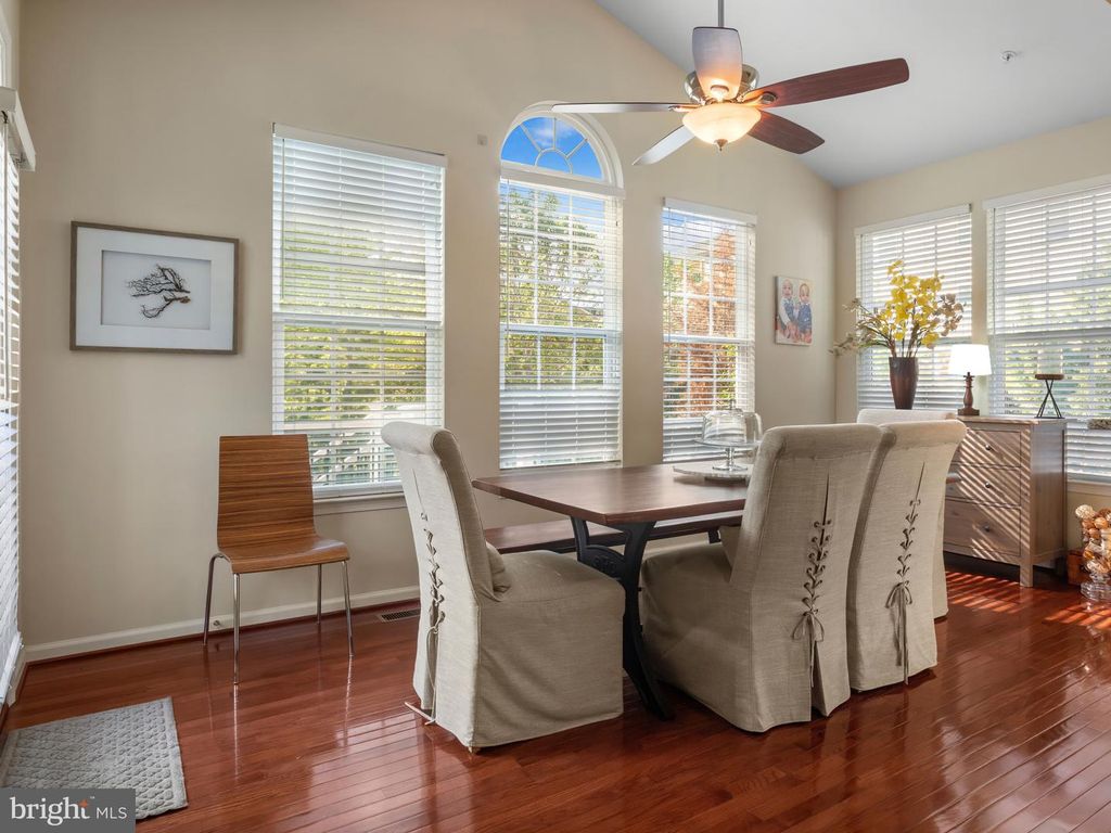 Image 12 of property listing at 2015 FITTLEWORTH TER, Upper Marlboro, MD 20774