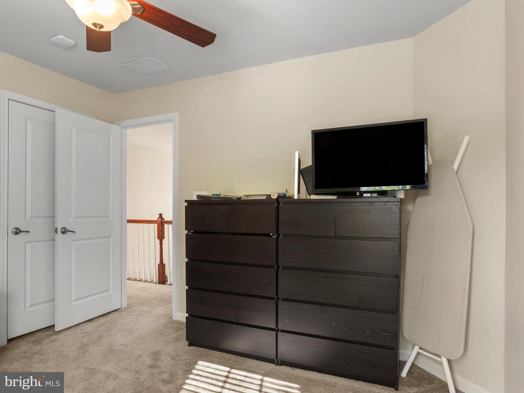 Image 20 of property listing at 2015 FITTLEWORTH TER, Upper Marlboro, MD 20774