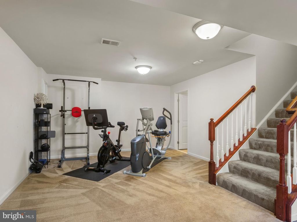 Image 24 of property listing at 2015 FITTLEWORTH TER, Upper Marlboro, MD 20774