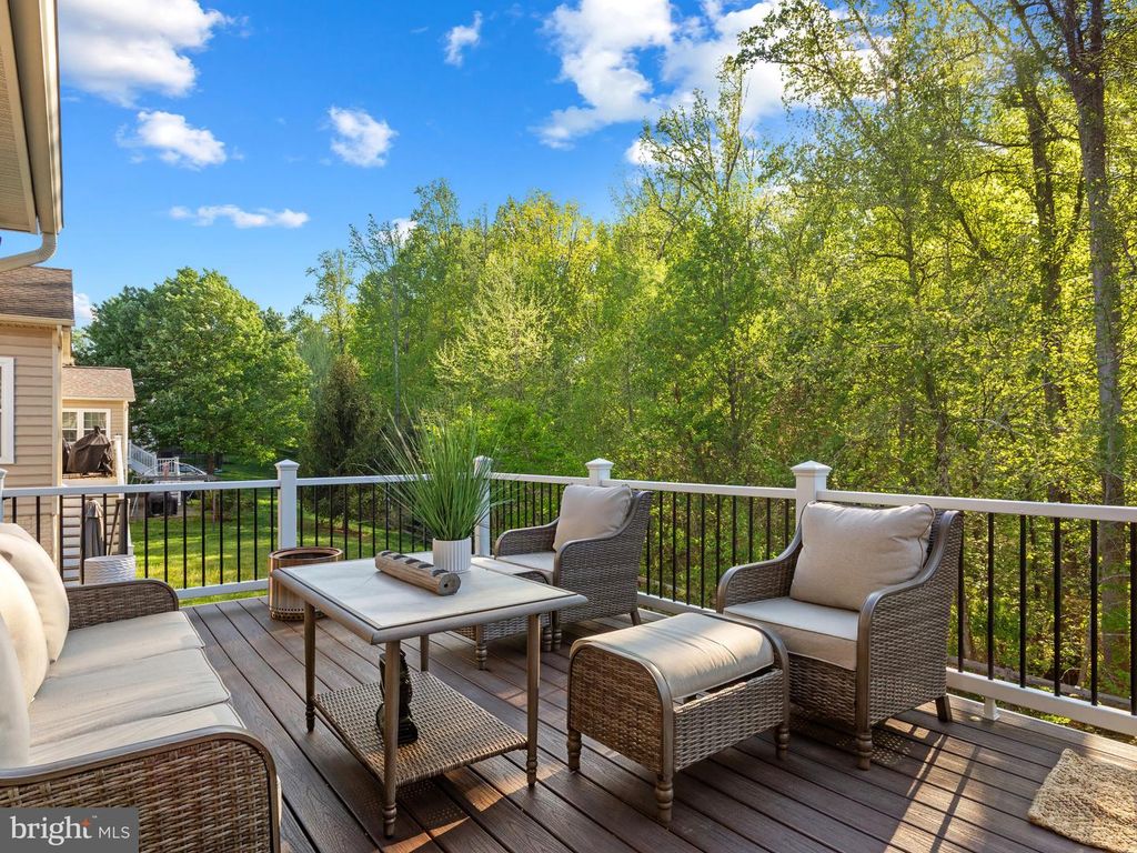 Image 28 of property listing at 2015 FITTLEWORTH TER, Upper Marlboro, MD 20774