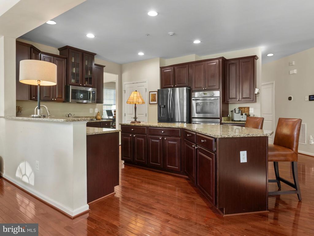 Image 9 of property listing at 2015 FITTLEWORTH TER, Upper Marlboro, MD 20774