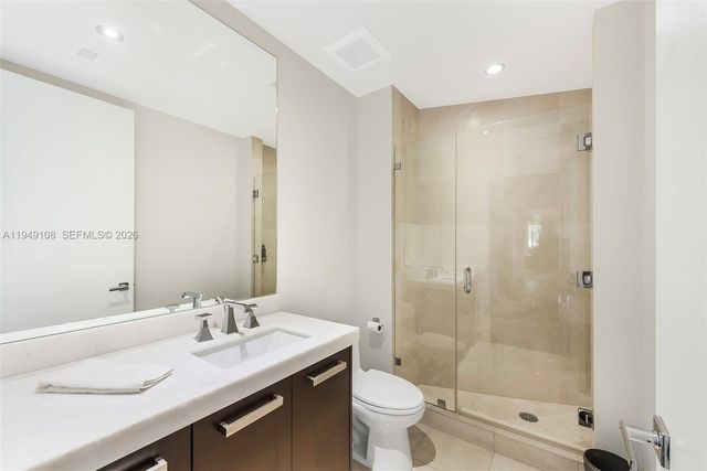5959 Collins Avenue 606, Miami Beach, FL 33140