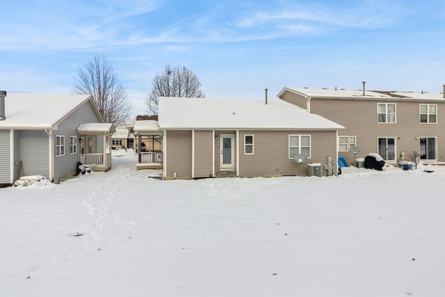 225 Morrow Street D, Somonauk, IL 60552