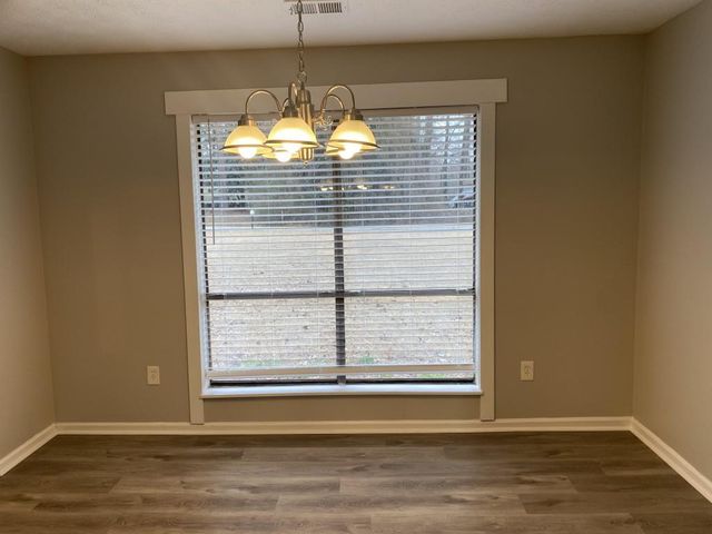 1527 Flat Rock Road, Stockbridge, GA 30281