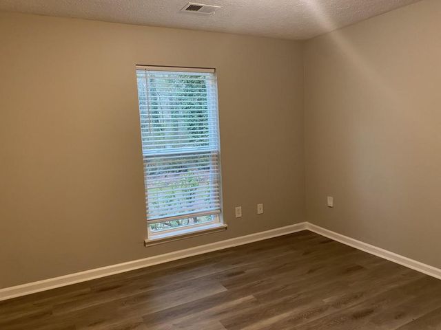 1527 Flat Rock Road, Stockbridge, GA 30281