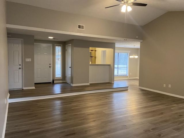 1527 Flat Rock Road, Stockbridge, GA 30281