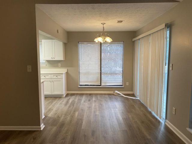 1527 Flat Rock Road, Stockbridge, GA 30281