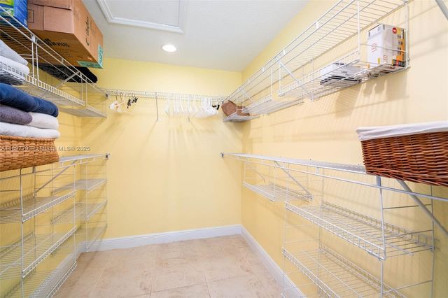 140 Fairwich Ct, Tavernier, FL 33070