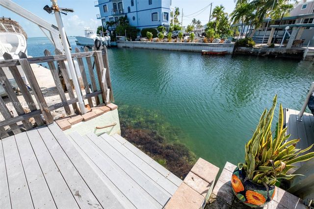 140 Fairwich Ct, Tavernier, FL 33070