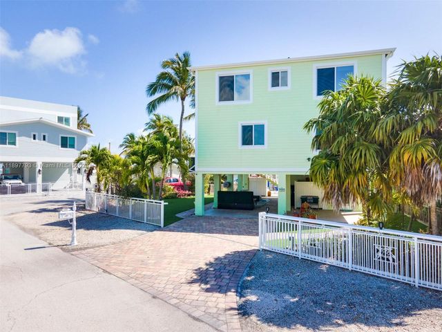 140 Fairwich Ct, Tavernier, FL 33070