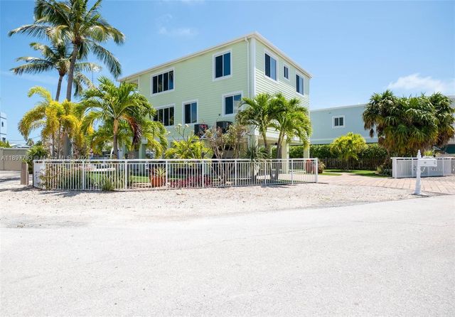 140 Fairwich Ct, Tavernier, FL 33070