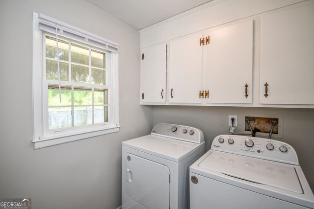1512 Robinhood Trail, Gainesville, GA 30501