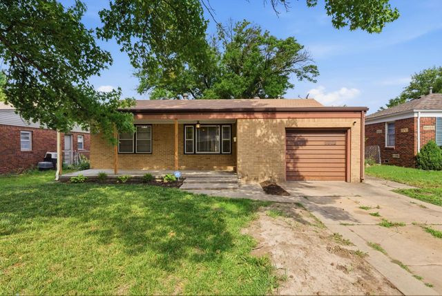 1651 S Windsor, Wichita, KS 67218