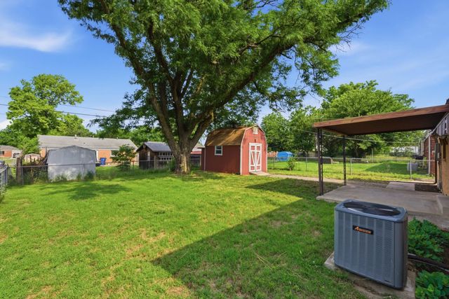 1651 S Windsor, Wichita, KS 67218
