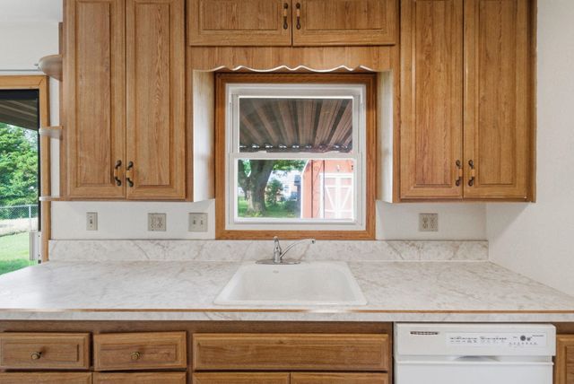 1651 S Windsor, Wichita, KS 67218