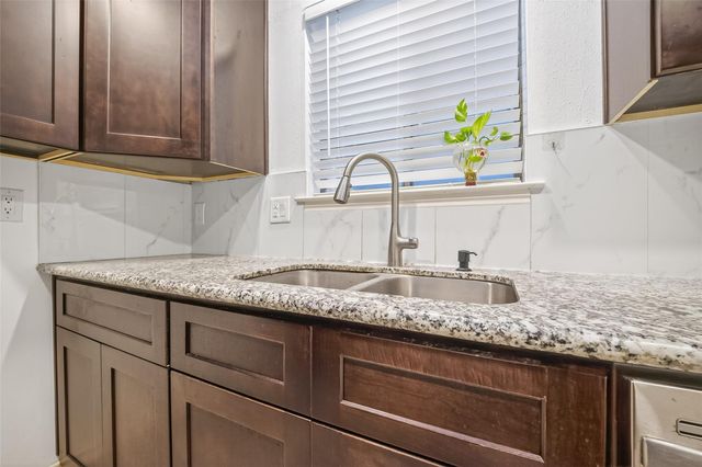 8310 Augustine Drive B, Houston, TX 77036