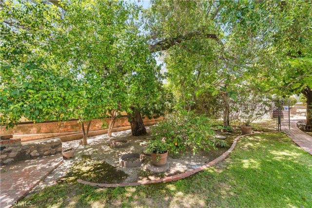 2620 Hollister Terrace, Glendale, CA 91206
