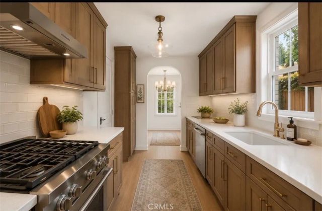 2620 Hollister Terrace, Glendale, CA 91206
