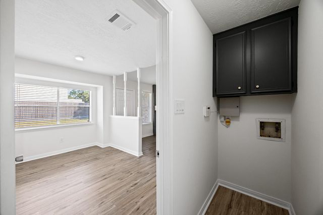 7311 Woodoak Drive, Houston, TX 77040