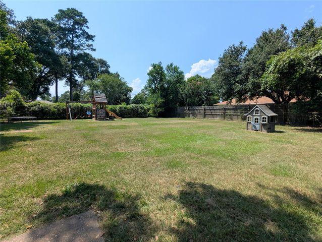 2535 Edgewood Street, Liberty, TX 77575