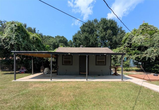 2535 Edgewood Street, Liberty, TX 77575