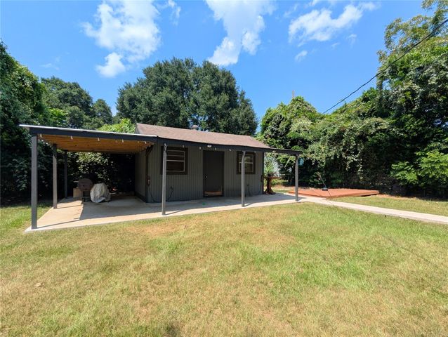 2535 Edgewood Street, Liberty, TX 77575