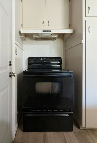 2535 Edgewood Street, Liberty, TX 77575