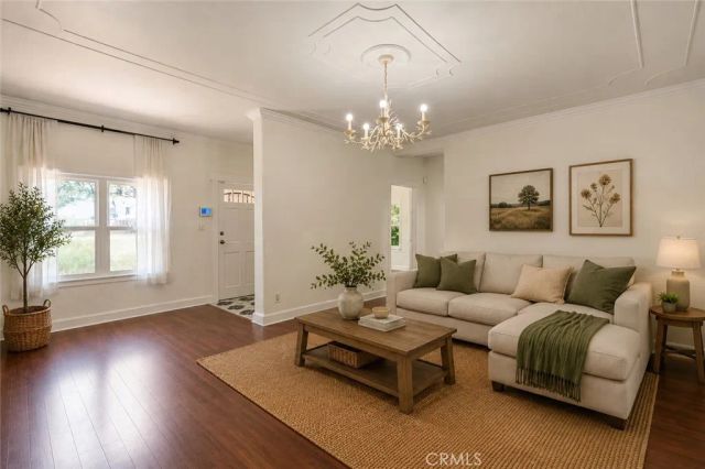 4073 Cedar Street, Riverside, CA 92501