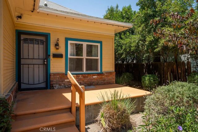 4073 Cedar Street, Riverside, CA 92501