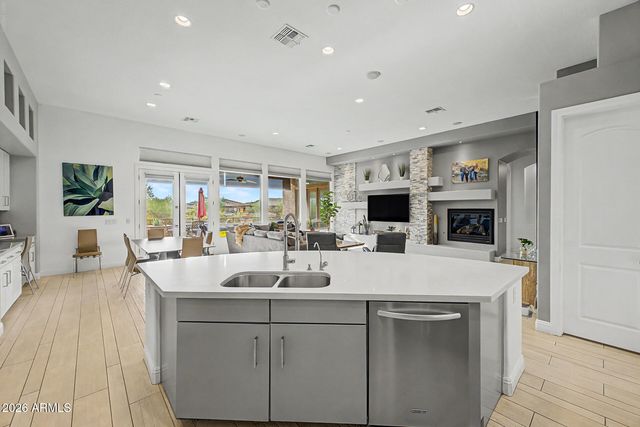 8506 S 29TH Way, Phoenix, AZ 85042
