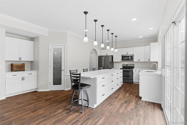 6323 Moonstone Drive, Grand Blanc Charter Township, MI 48439