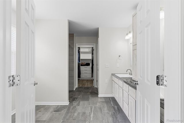 6323 Moonstone Drive, Grand Blanc Charter Township, MI 48439