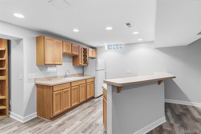 6323 Moonstone Drive, Grand Blanc Charter Township, MI 48439