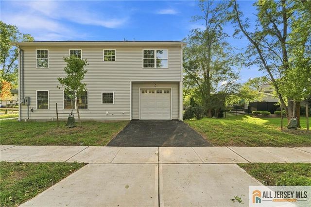 160 Hillside Avenue, Piscataway, NJ 08854