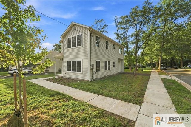 160 Hillside Avenue, Piscataway, NJ 08854