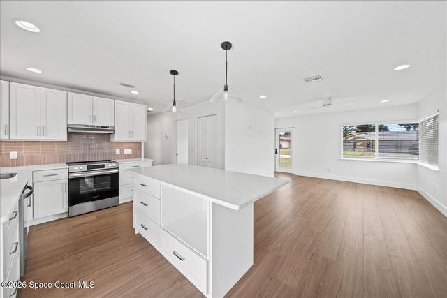 122 1st Avenue, Indialantic, FL 32903